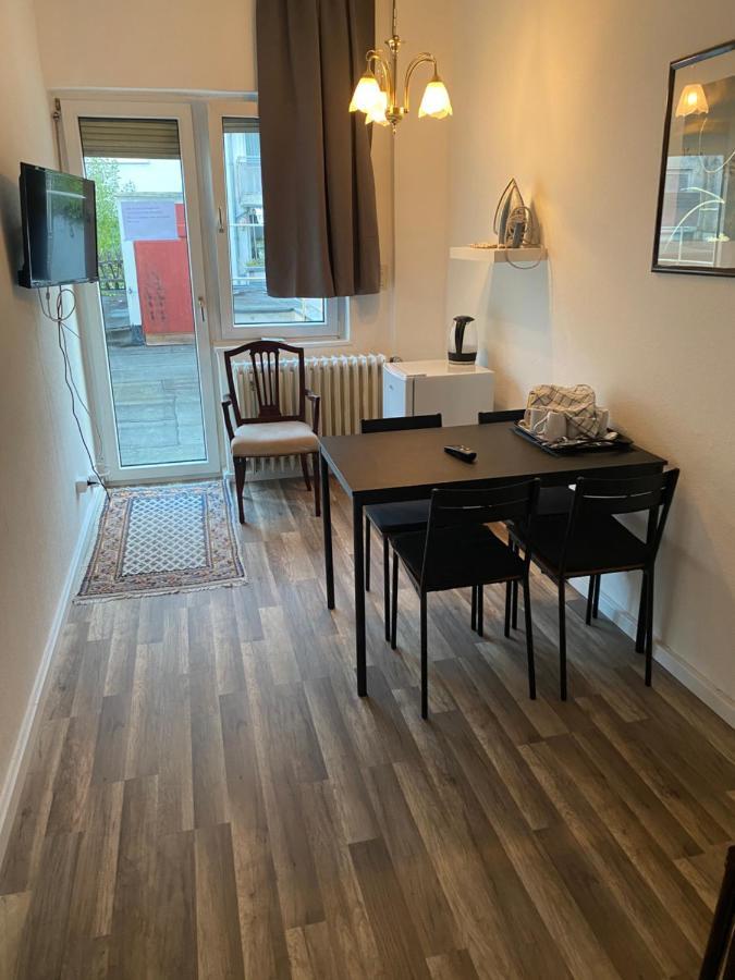 Studio 50 Qm Zentral In Domnaehe 쾰른 외부 사진